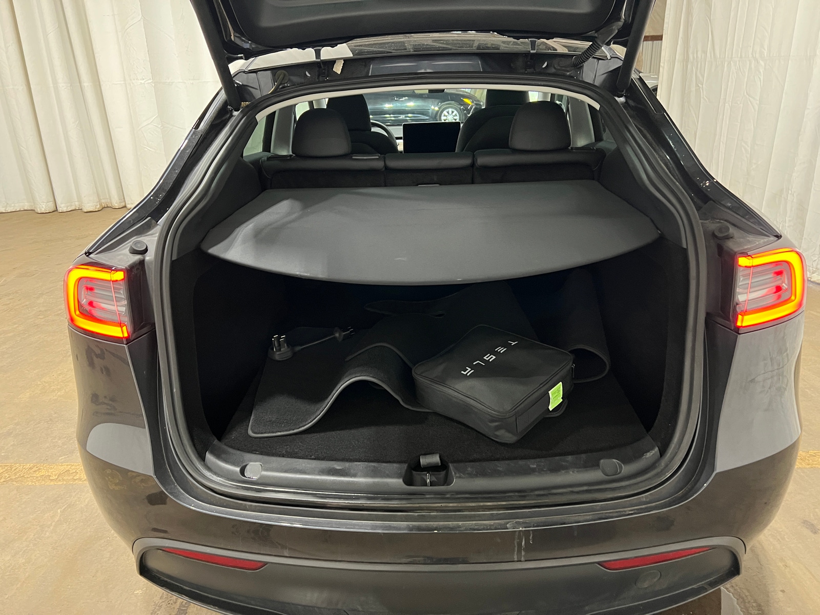 Thumbnail: 2025 Tesla Model Y - 6