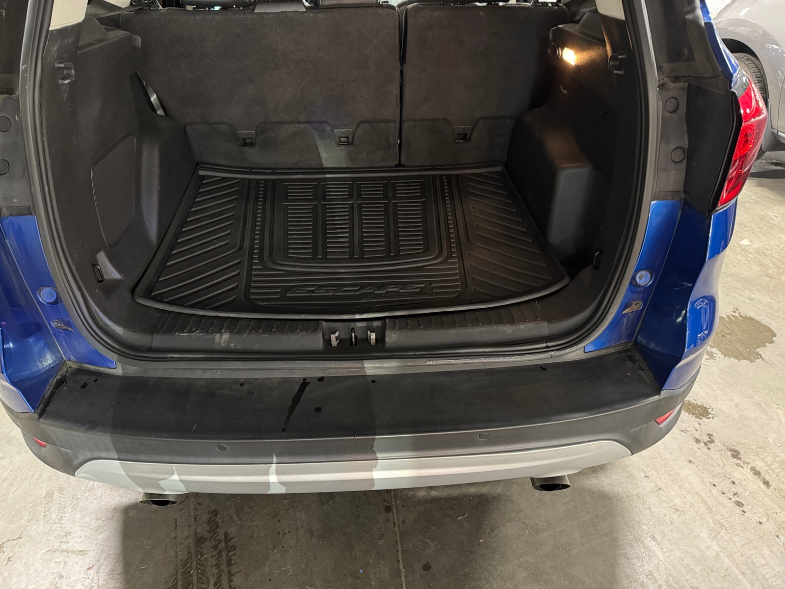 Thumbnail: 2019 Ford Escape - 6