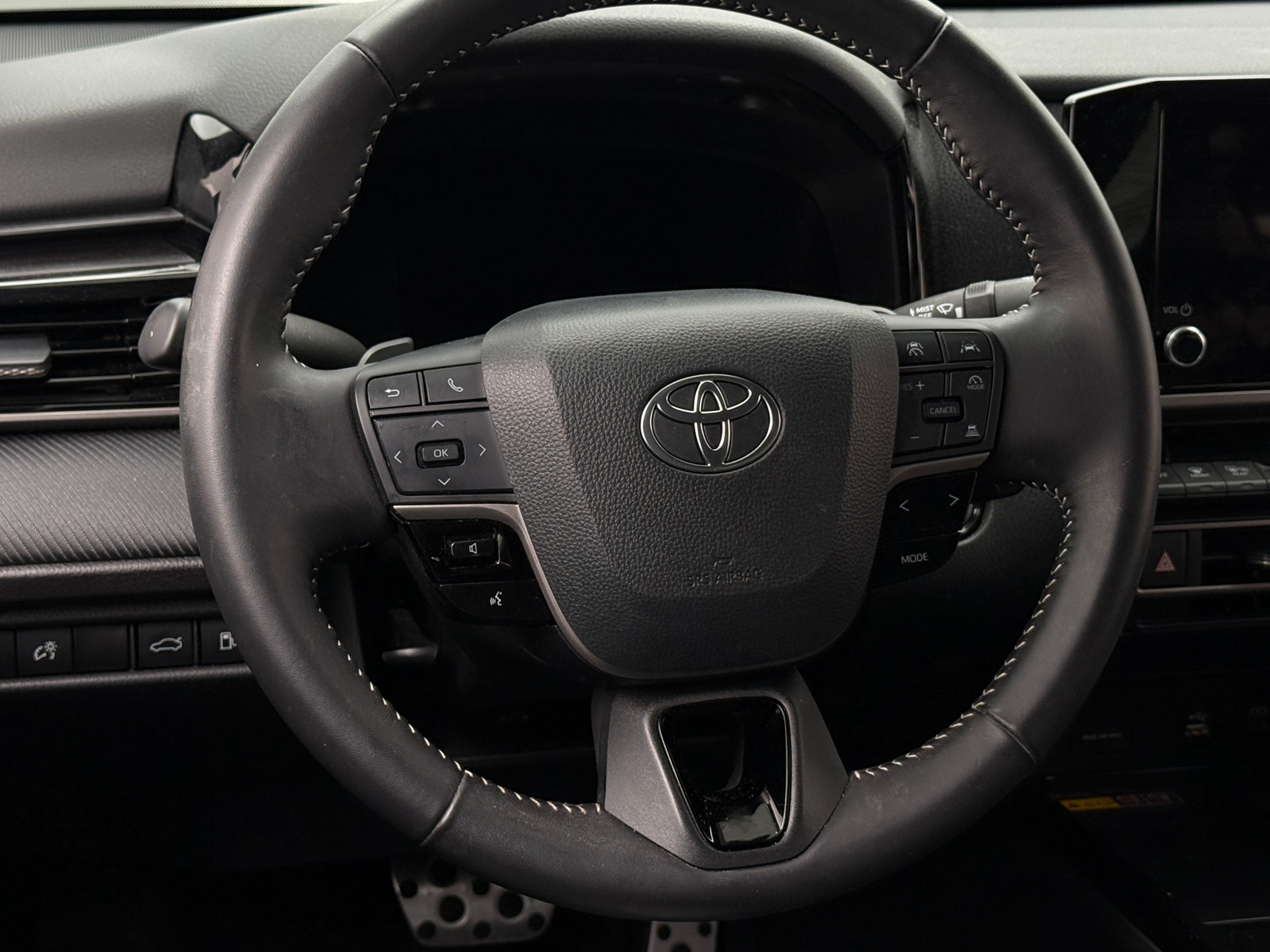 Thumbnail: 2025 Toyota Camry - 4