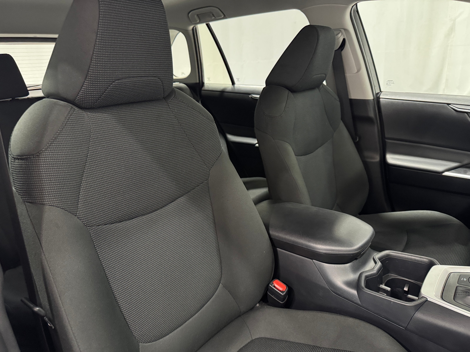 Thumbnail: 2025 Toyota RAV4 - 2