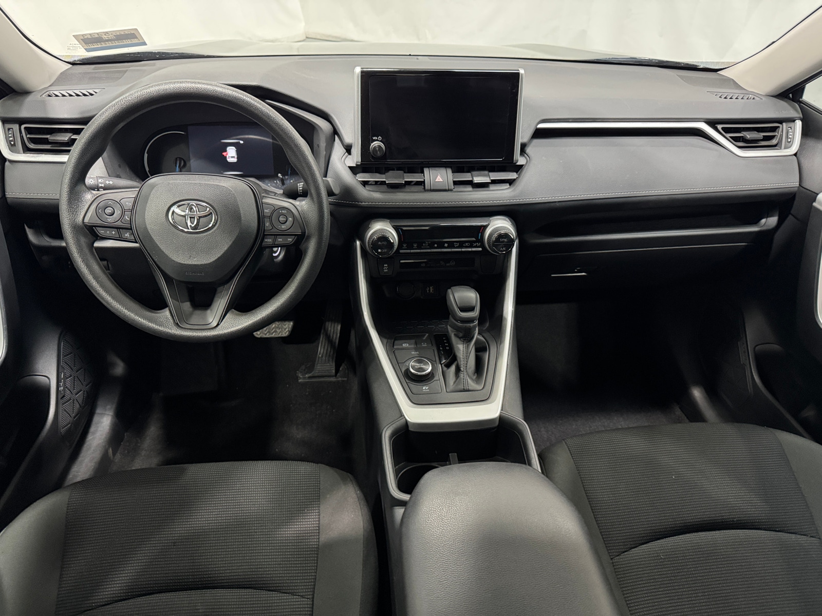 Thumbnail: 2025 Toyota RAV4 - 3