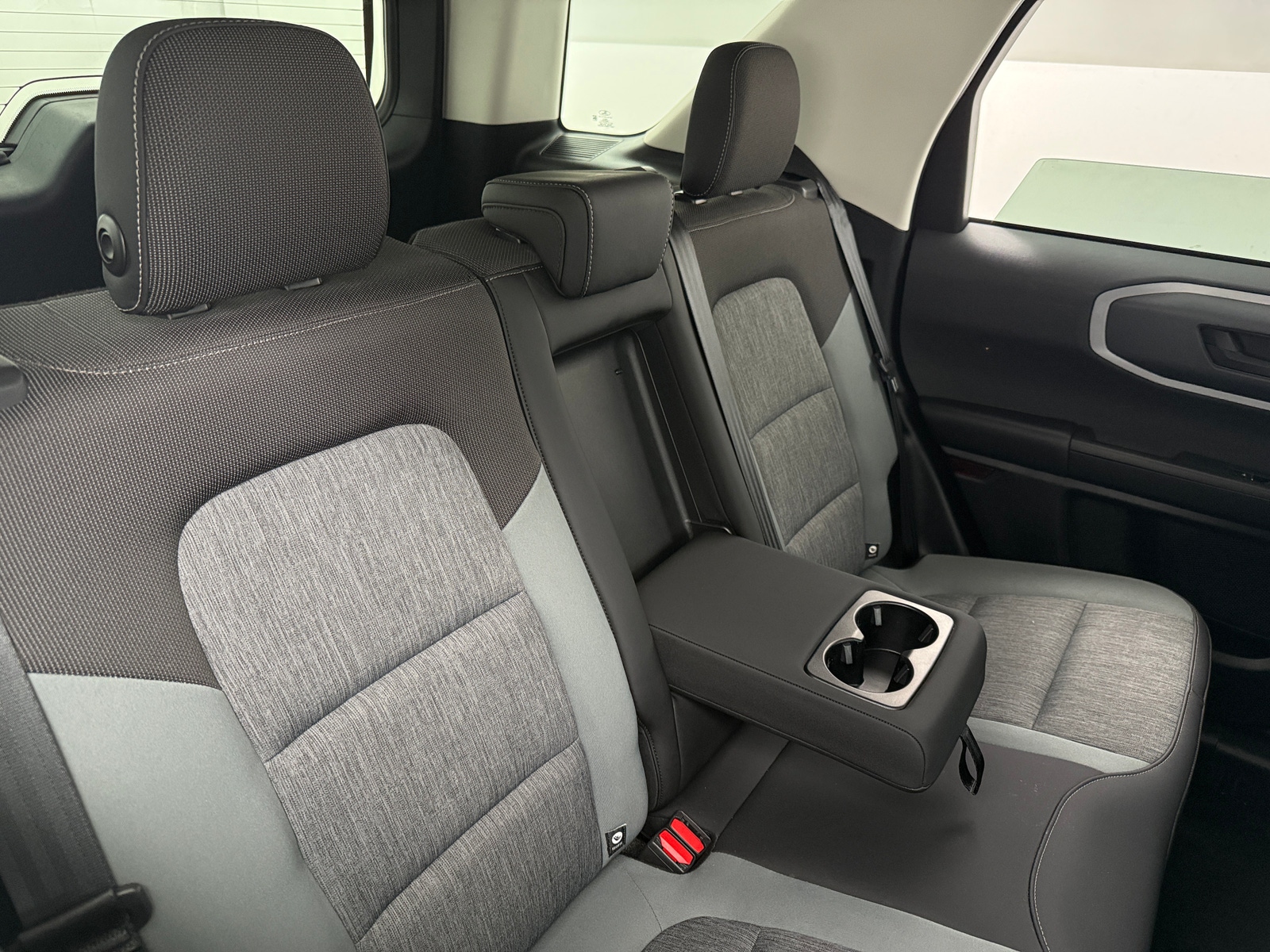 Thumbnail: 2021 Ford Bronco Sport - 6