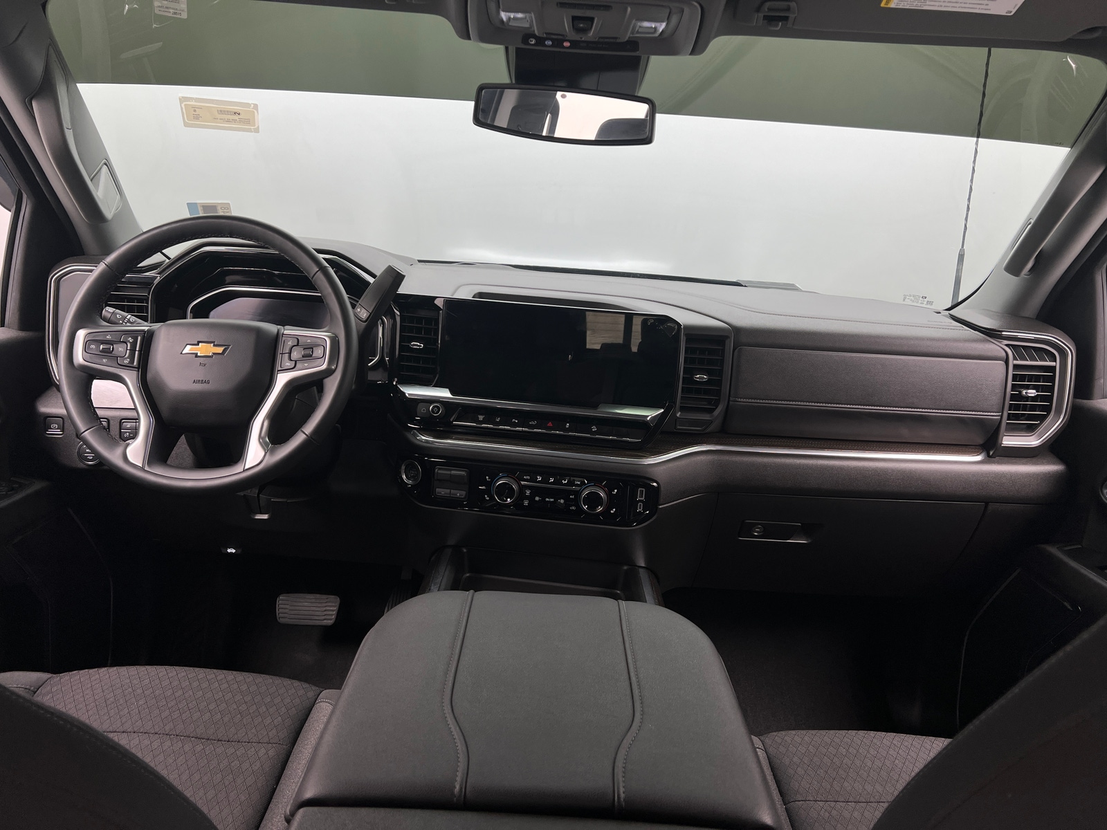 Thumbnail: 2024 Chevrolet Silverado 3500 - 3