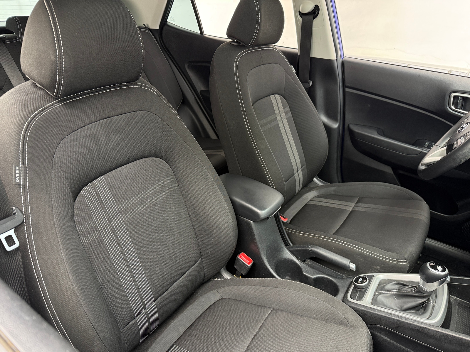 Thumbnail: 2025 Hyundai Venue - 2