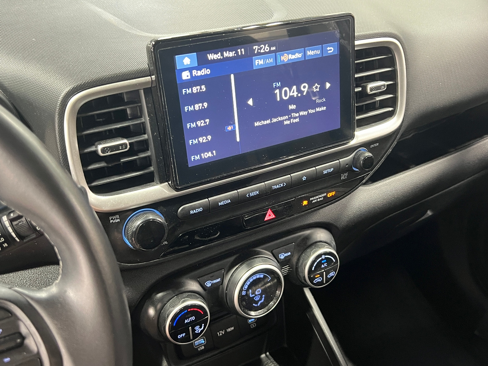 Thumbnail: 2025 Hyundai Venue - 4