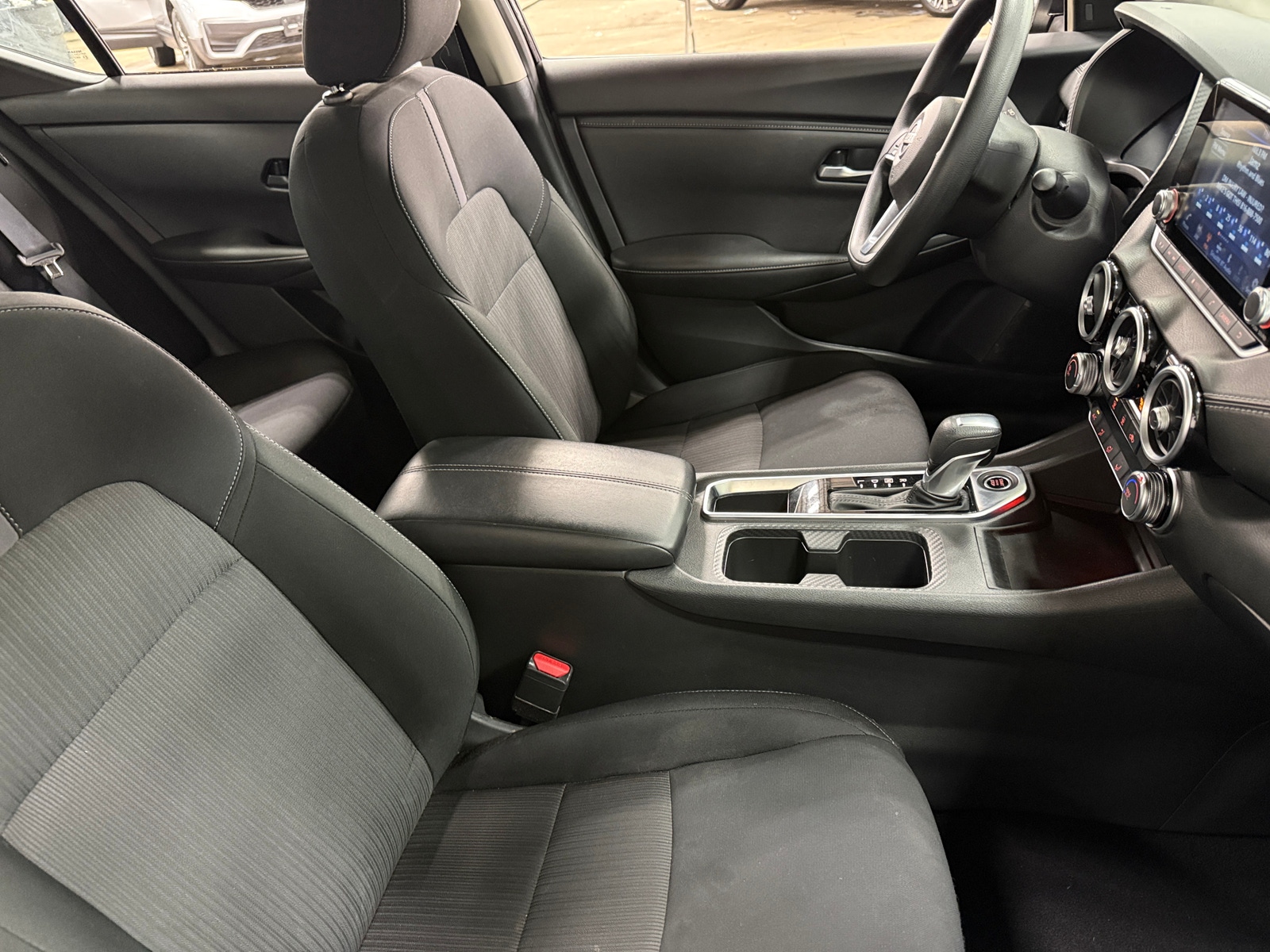 Thumbnail: 2025 Nissan Sentra - 2