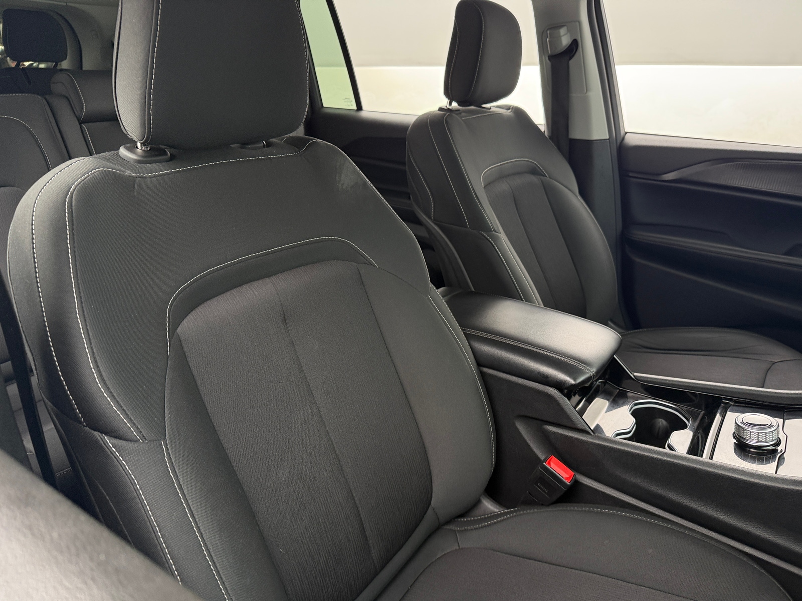 Thumbnail: 2023 Jeep Grand Cherokee L - 2