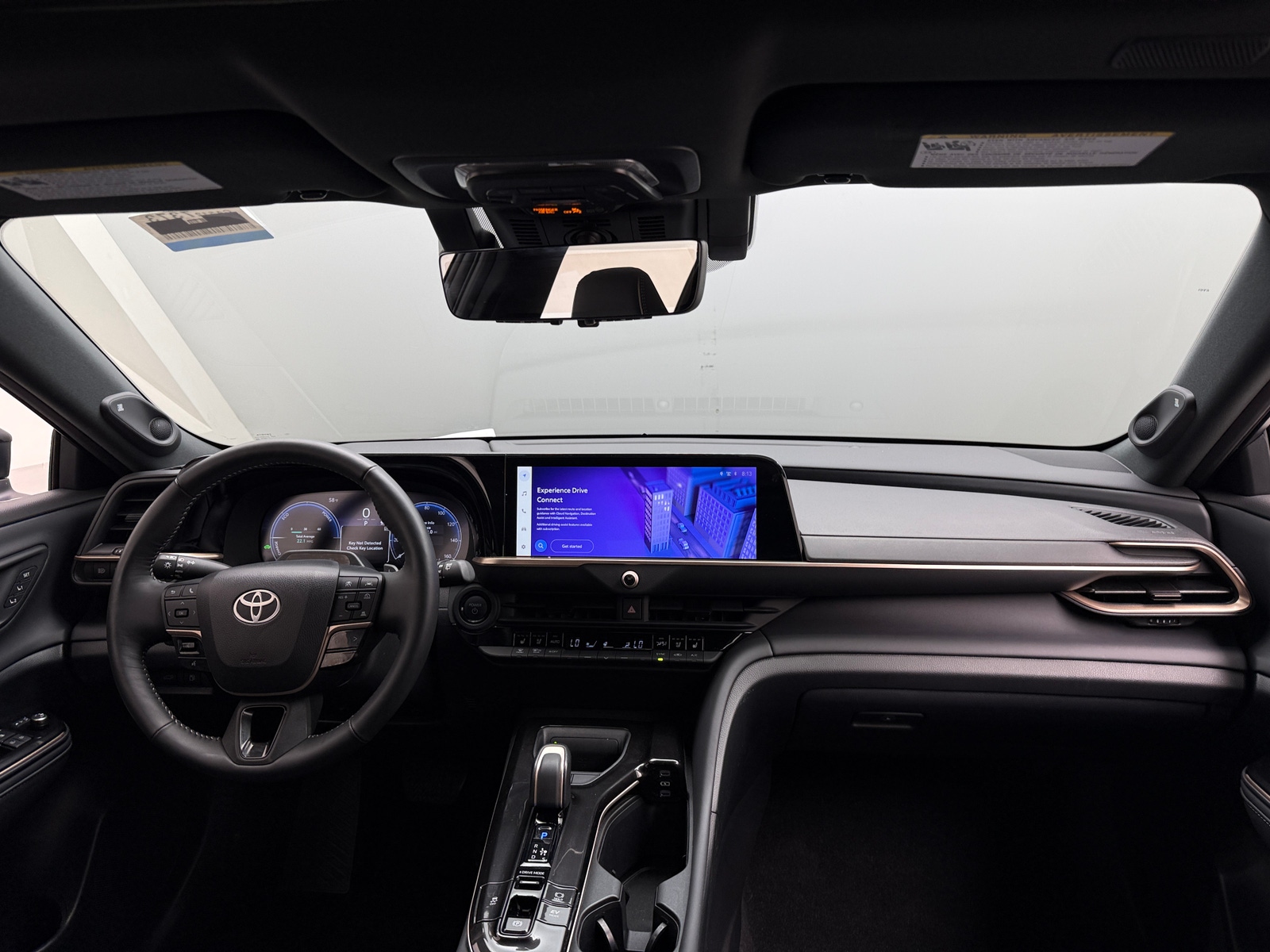 Thumbnail: 2025 Toyota Crown Signia - 2