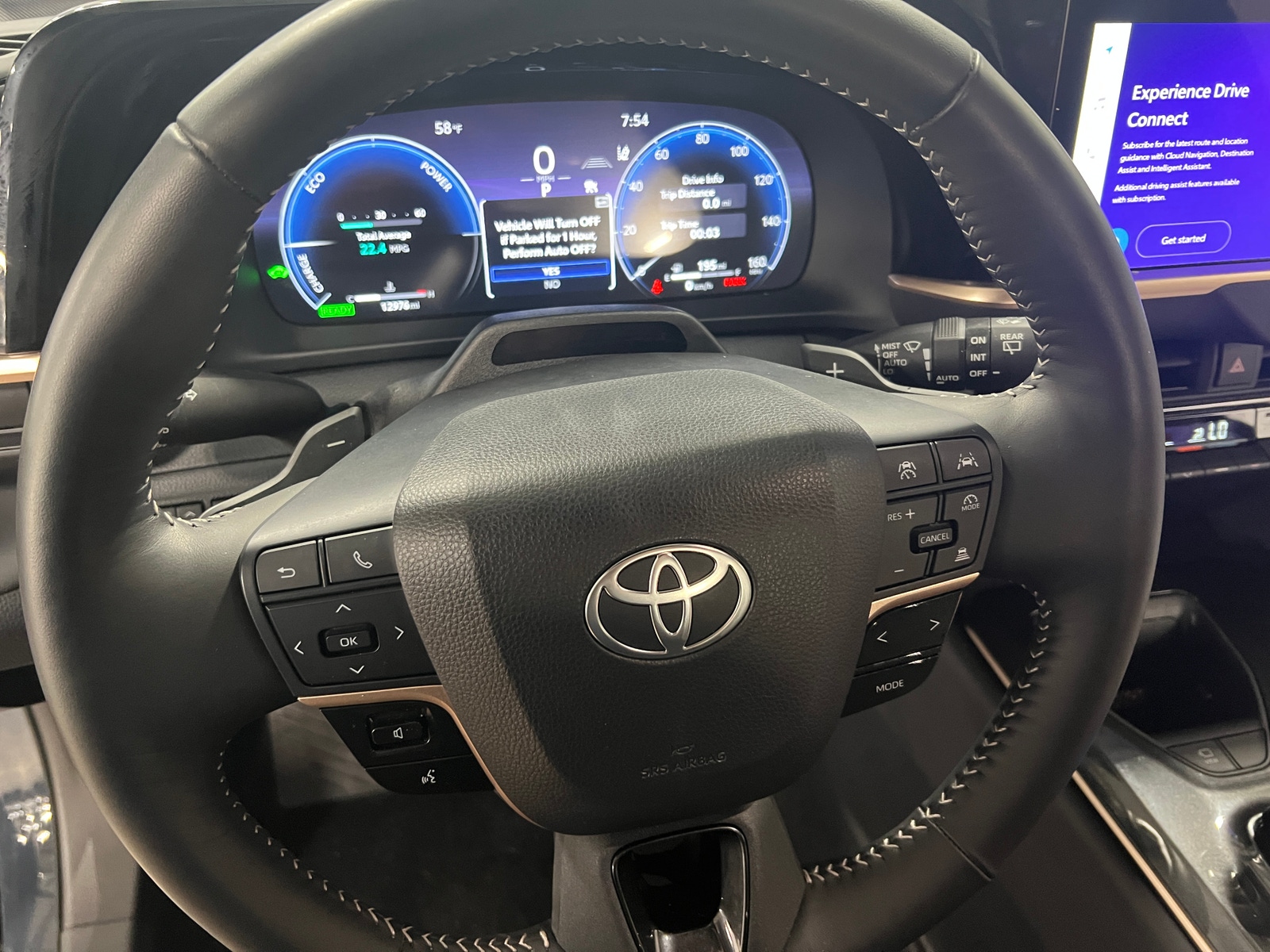 Thumbnail: 2025 Toyota Crown Signia - 4