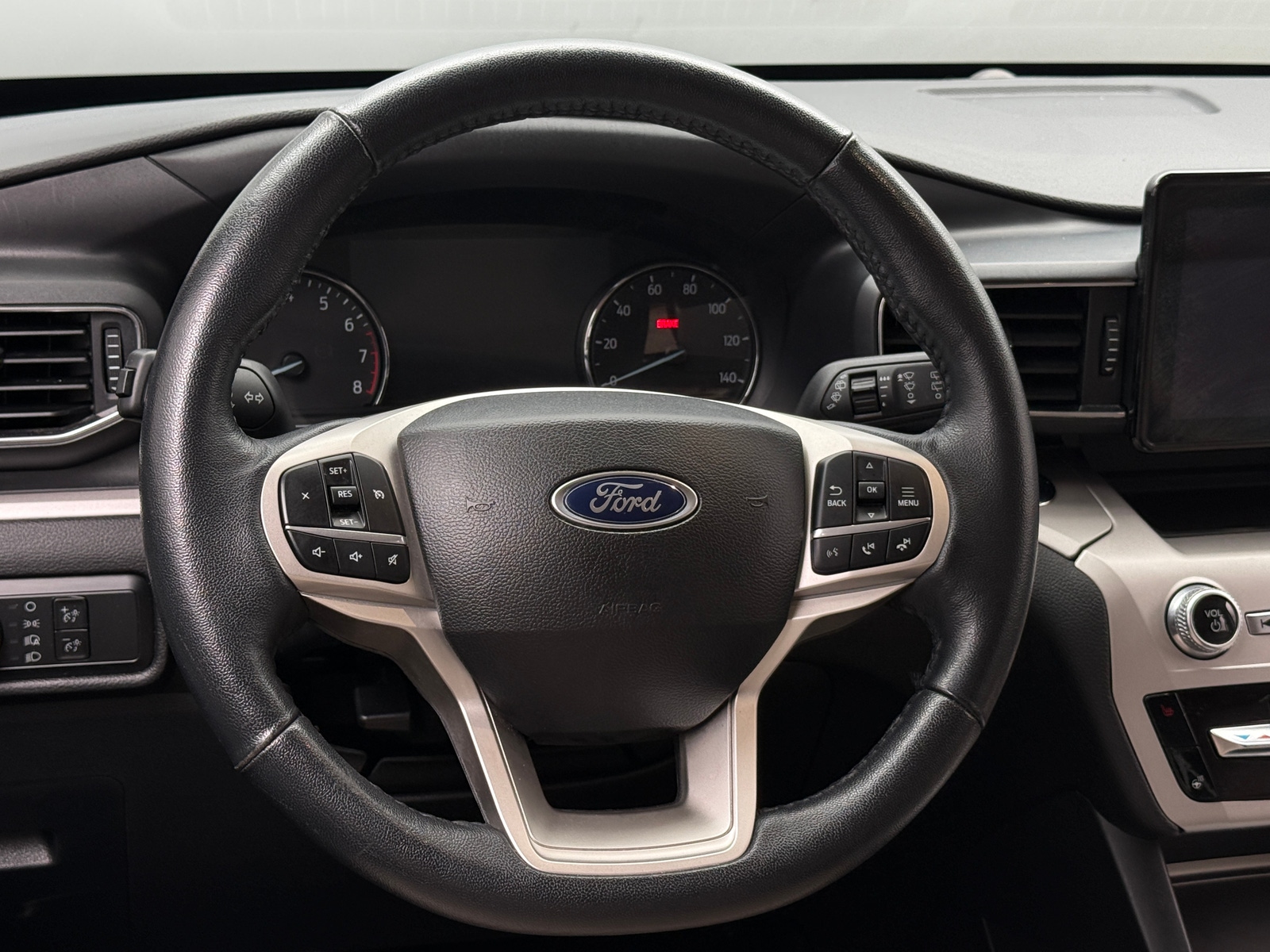 Thumbnail: 2023 Ford Explorer - 4