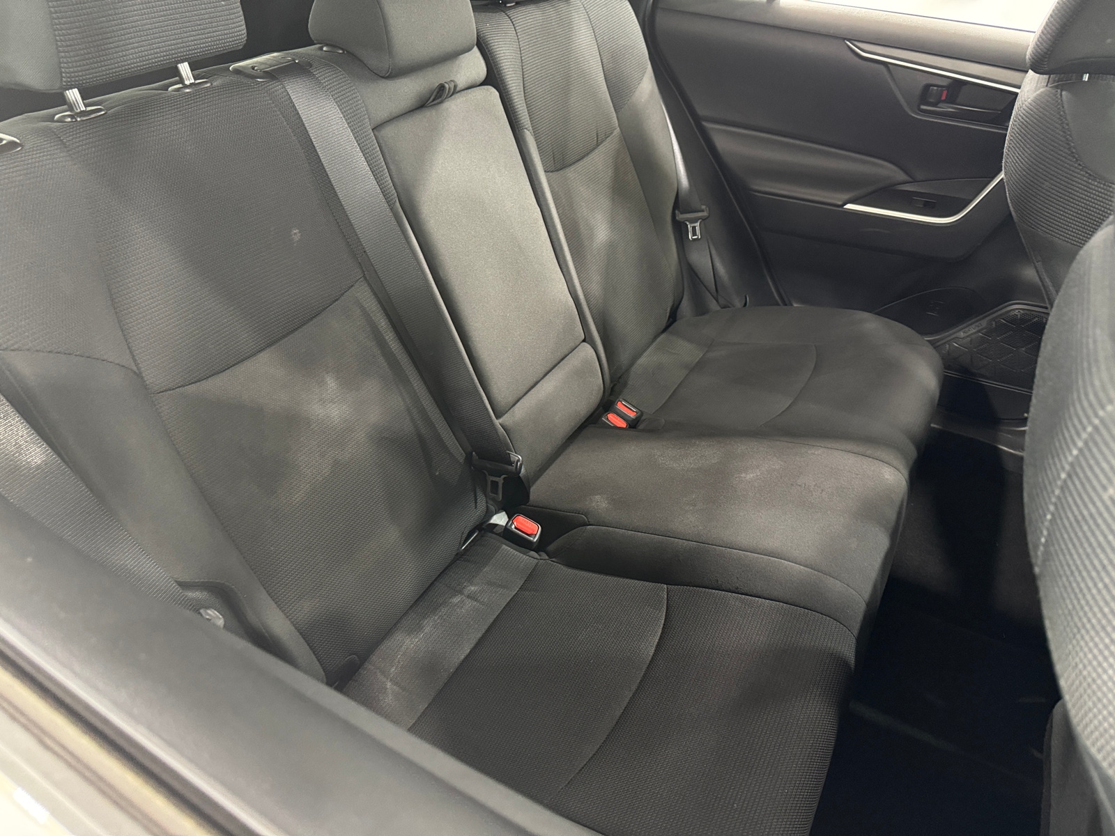 Thumbnail: 2020 Toyota RAV4 - 6