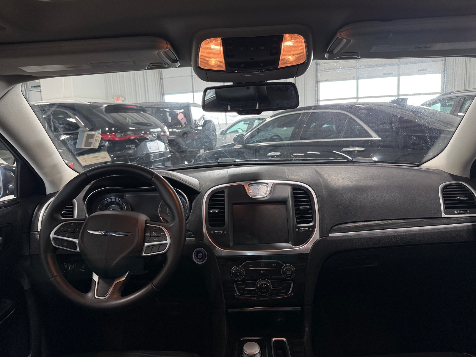 Thumbnail: 2017 Chrysler 300 - 2