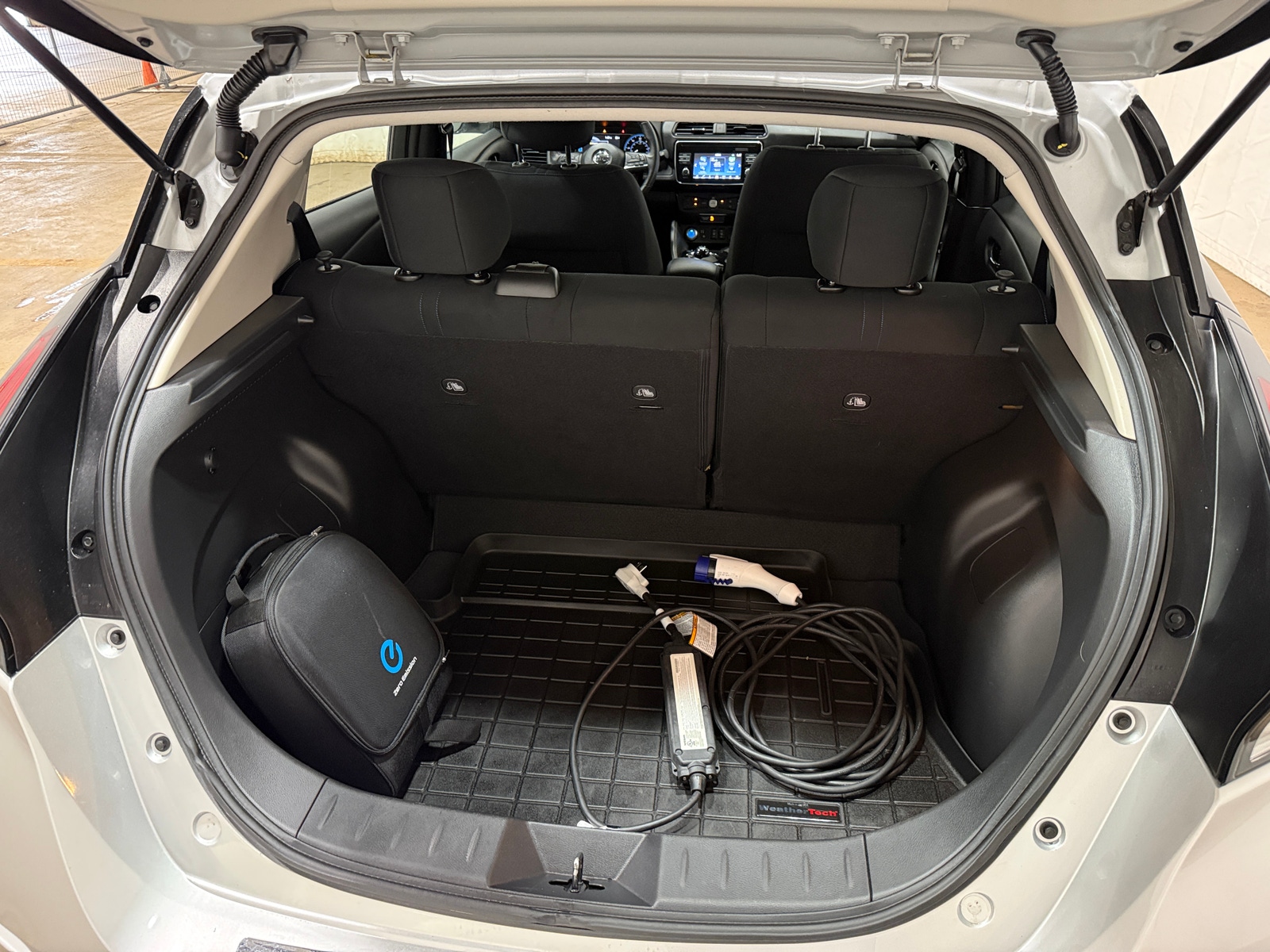 Thumbnail: 2018 Nissan Leaf - 7