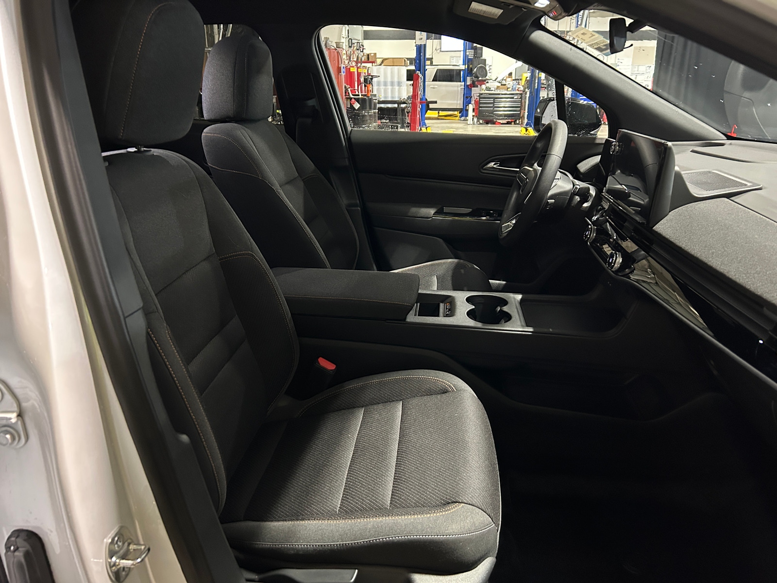 Thumbnail: 2025 Honda Prologue - 2