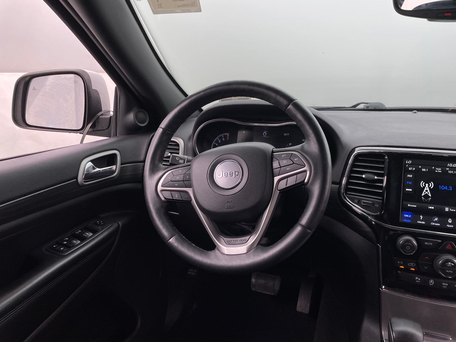 Thumbnail: 2019 Jeep Grand Cherokee - 5