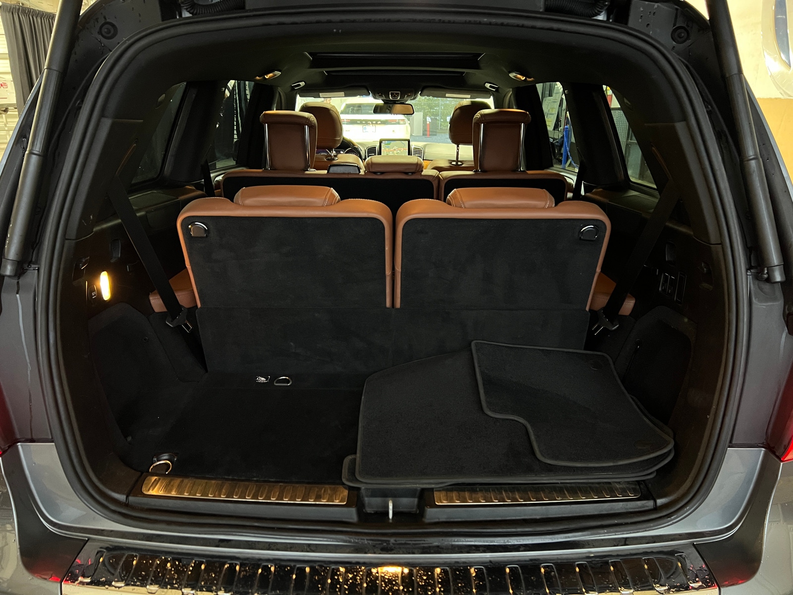 Thumbnail: 2017 Mercedes-Benz GLS - 6