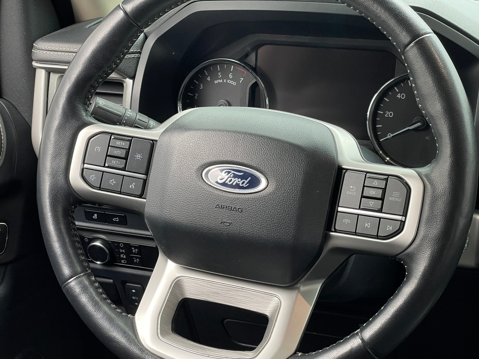 Thumbnail: 2024 Ford Expedition - 4