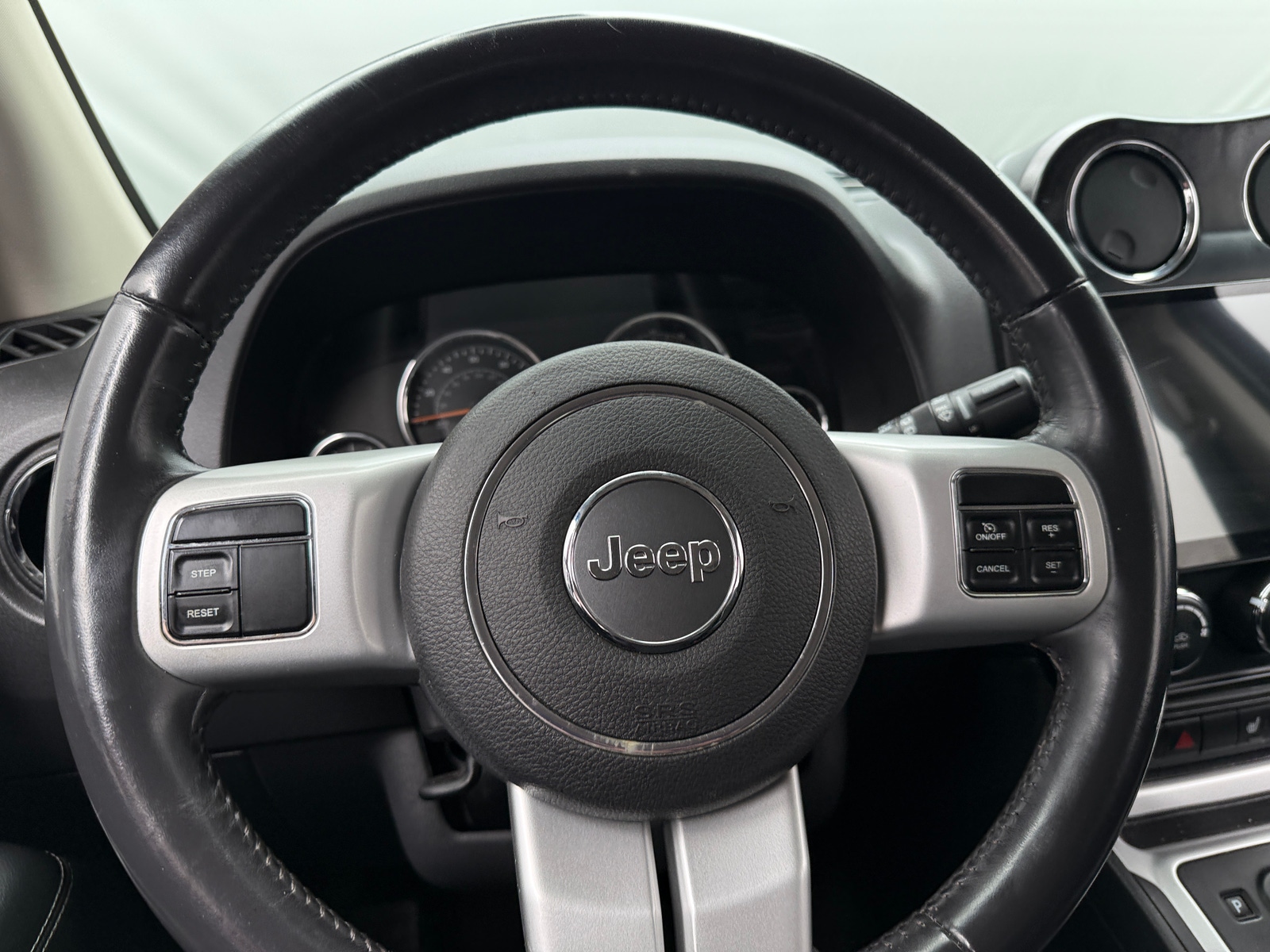 Thumbnail: 2017 Jeep Compass - 4