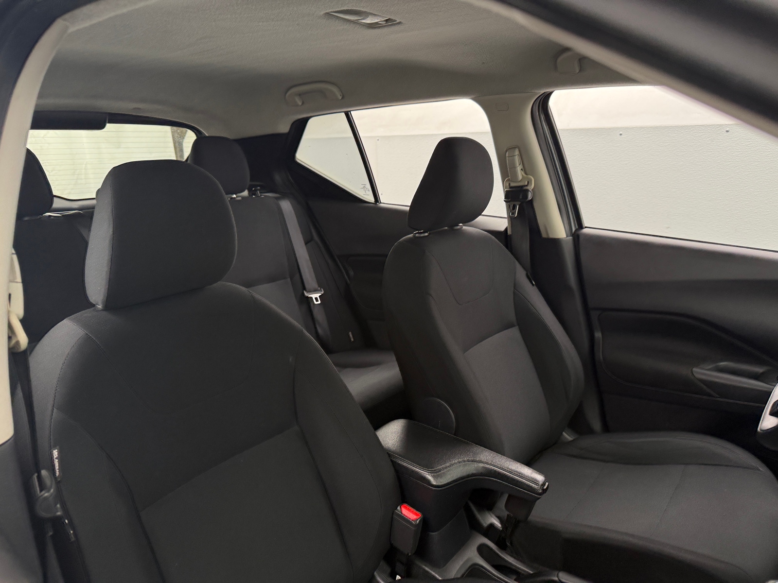 Thumbnail: 2023 Nissan Kicks - 2