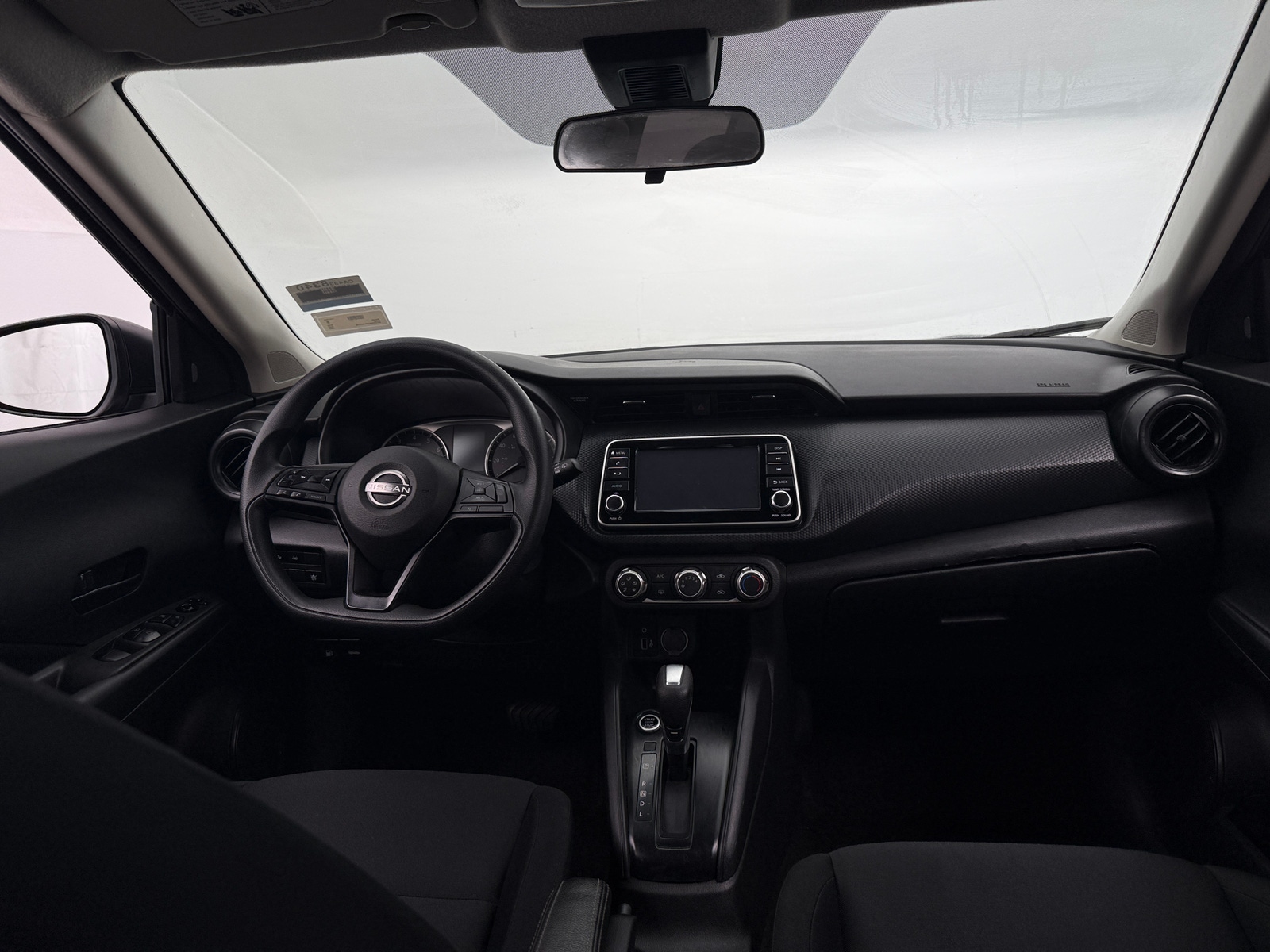 Thumbnail: 2023 Nissan Kicks - 3