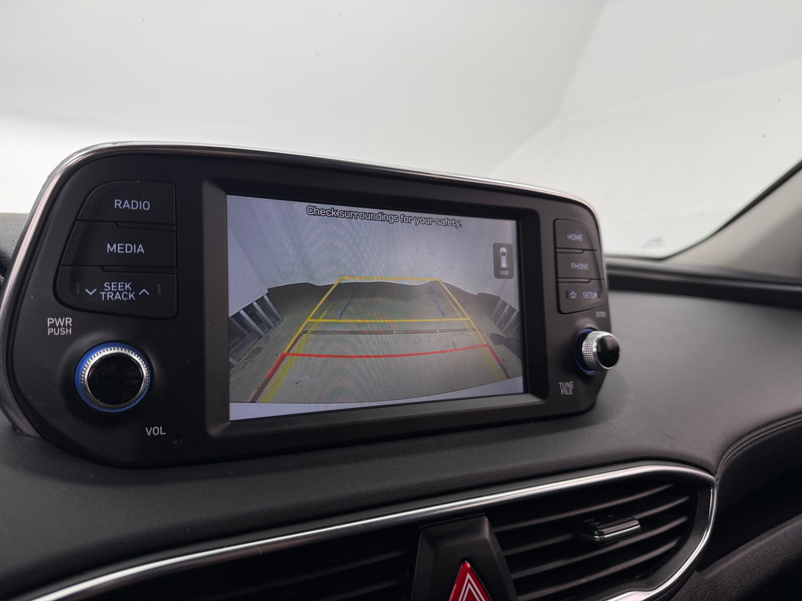 Thumbnail: 2020 Hyundai Santa Fe - 4