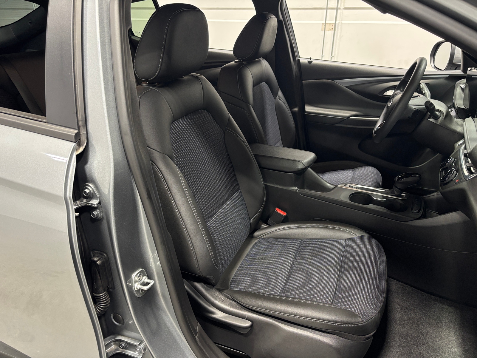 Thumbnail: 2025 Buick Envista - 2