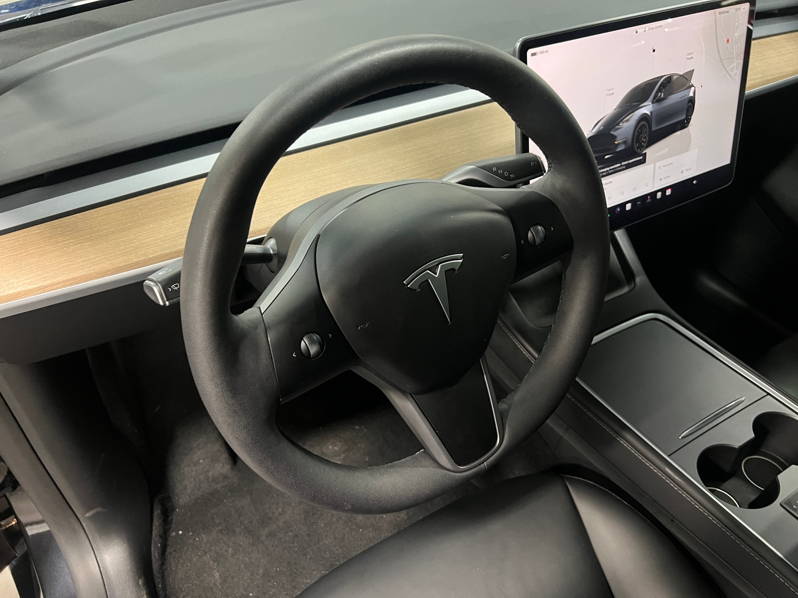 Thumbnail: 2024 Tesla Model Y - 4