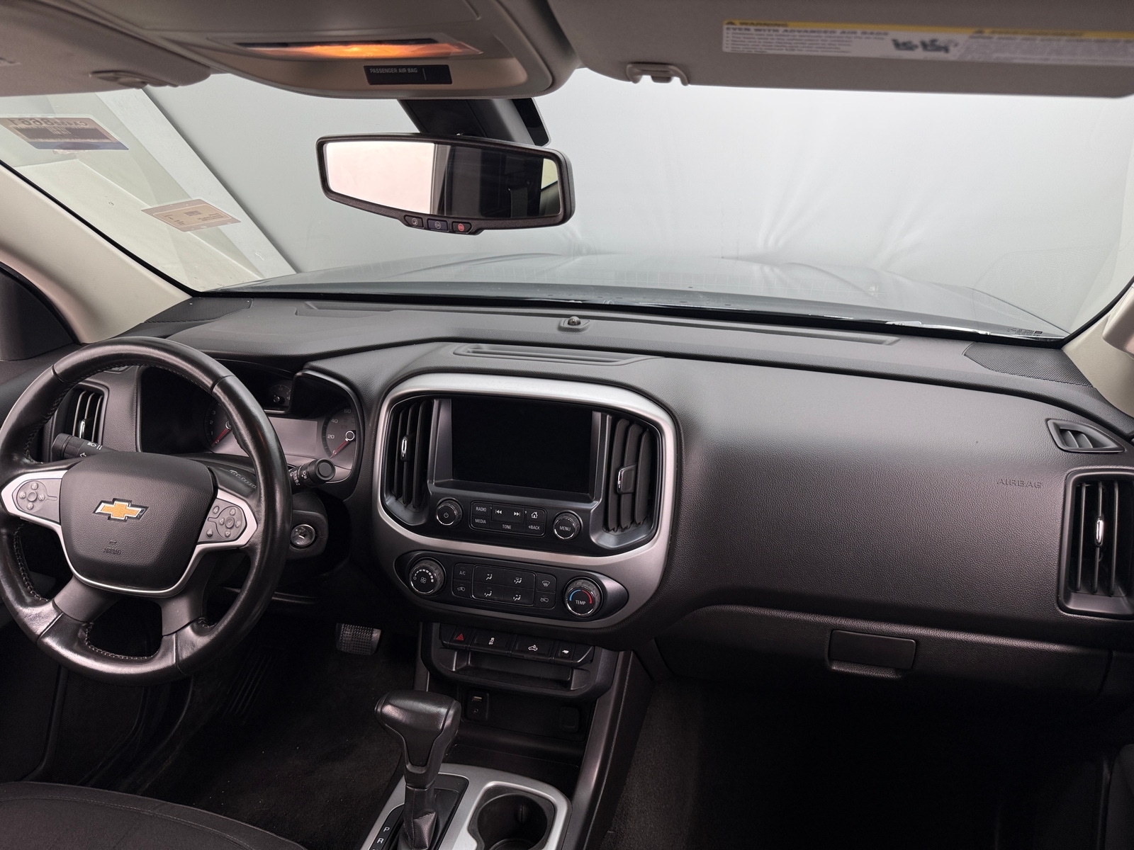 Thumbnail: 2018 Chevrolet Colorado - 3