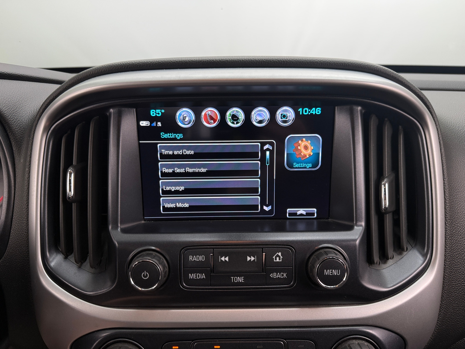 Thumbnail: 2018 Chevrolet Colorado - 4