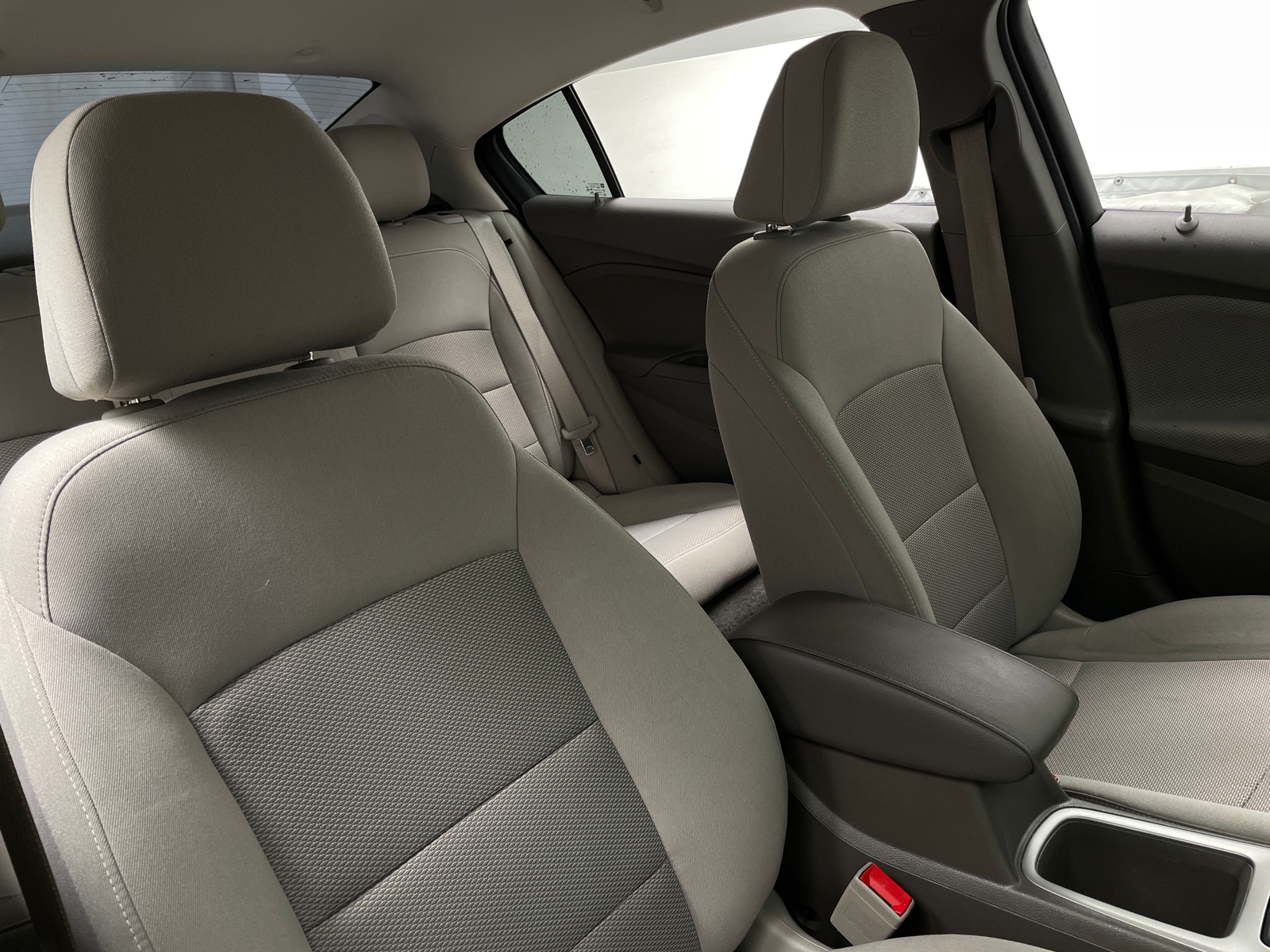 Thumbnail: 2018 Chevrolet Cruze - 2