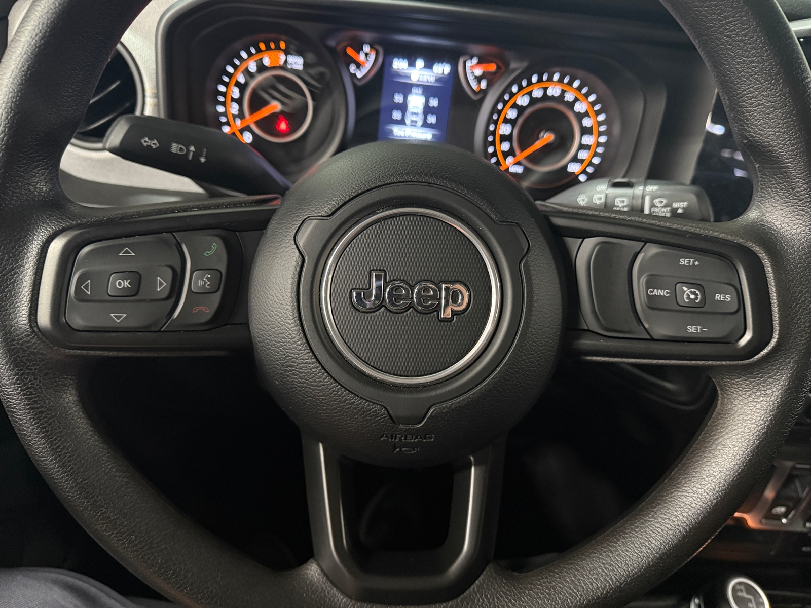 Thumbnail: 2025 Jeep Wrangler - 5