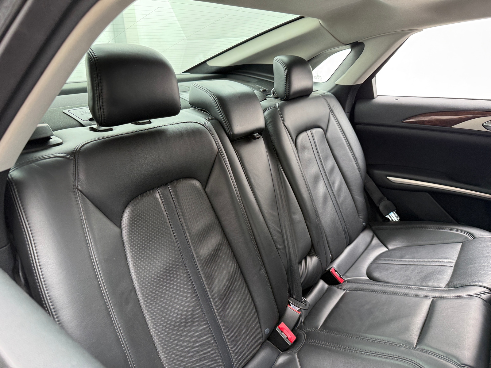 Thumbnail: 2016 Lincoln MKZ - 5