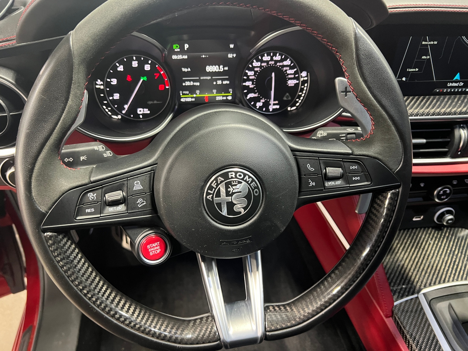Thumbnail: 2019 Alfa Romeo Stelvio - 5