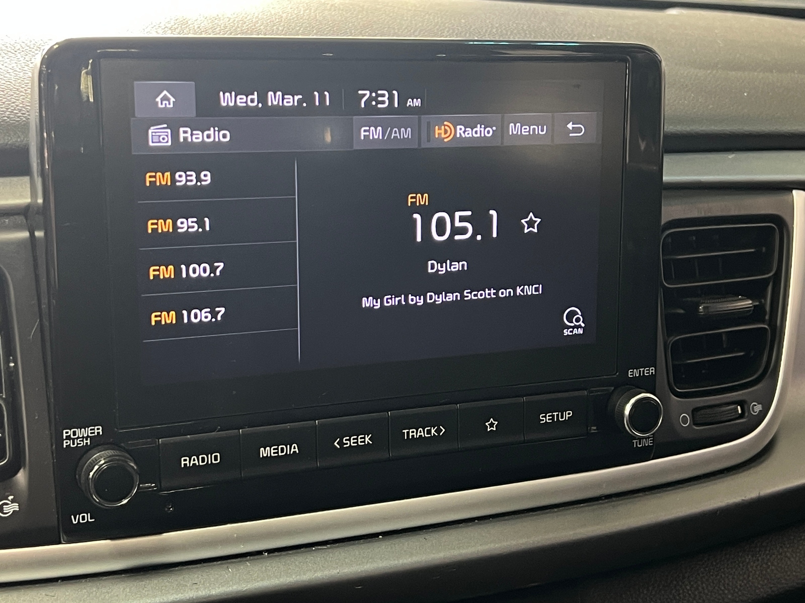 Thumbnail: 2021 Kia Rio - 4