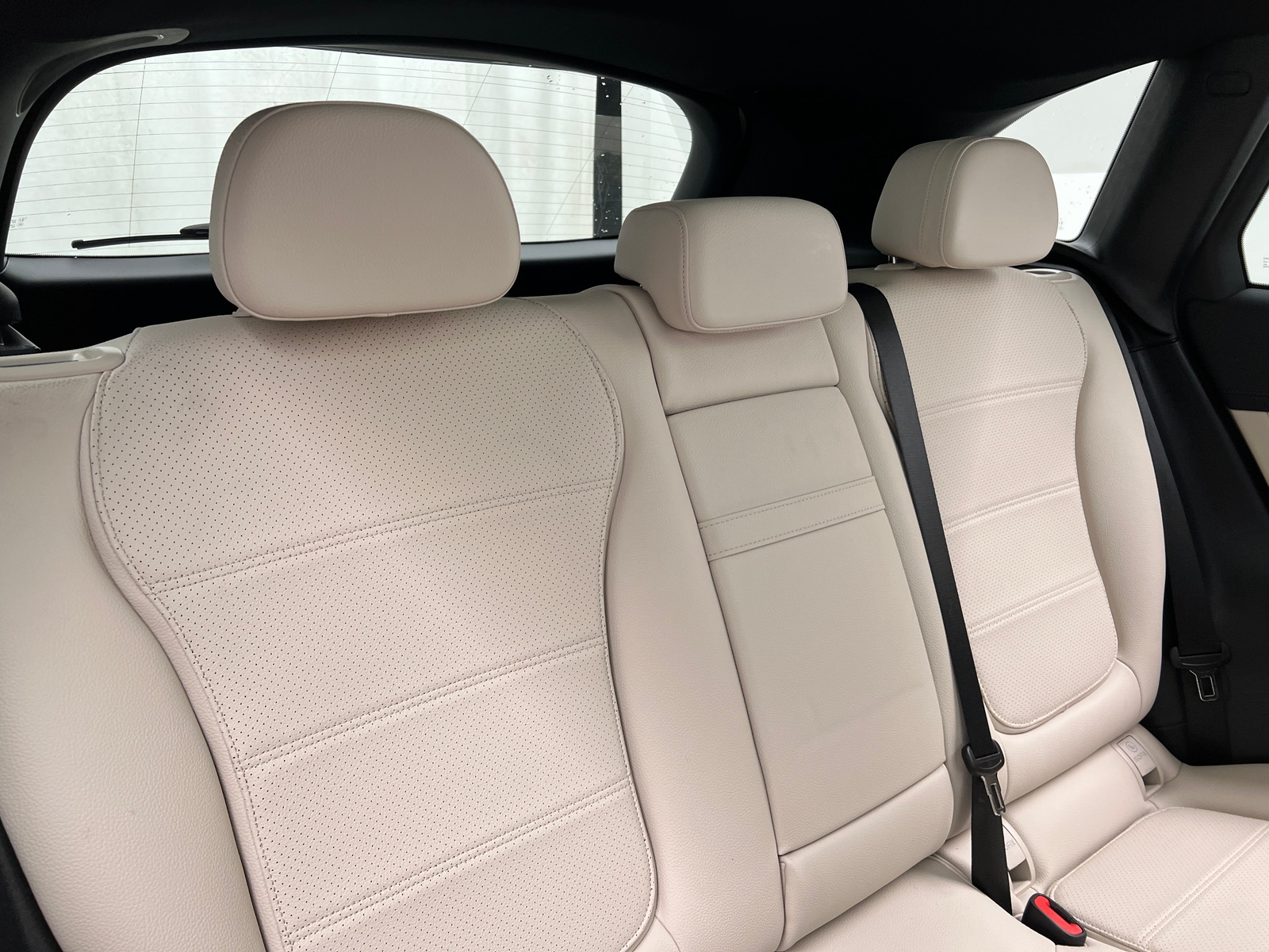 Thumbnail: 2025 Mercedes-Benz GLC - 5