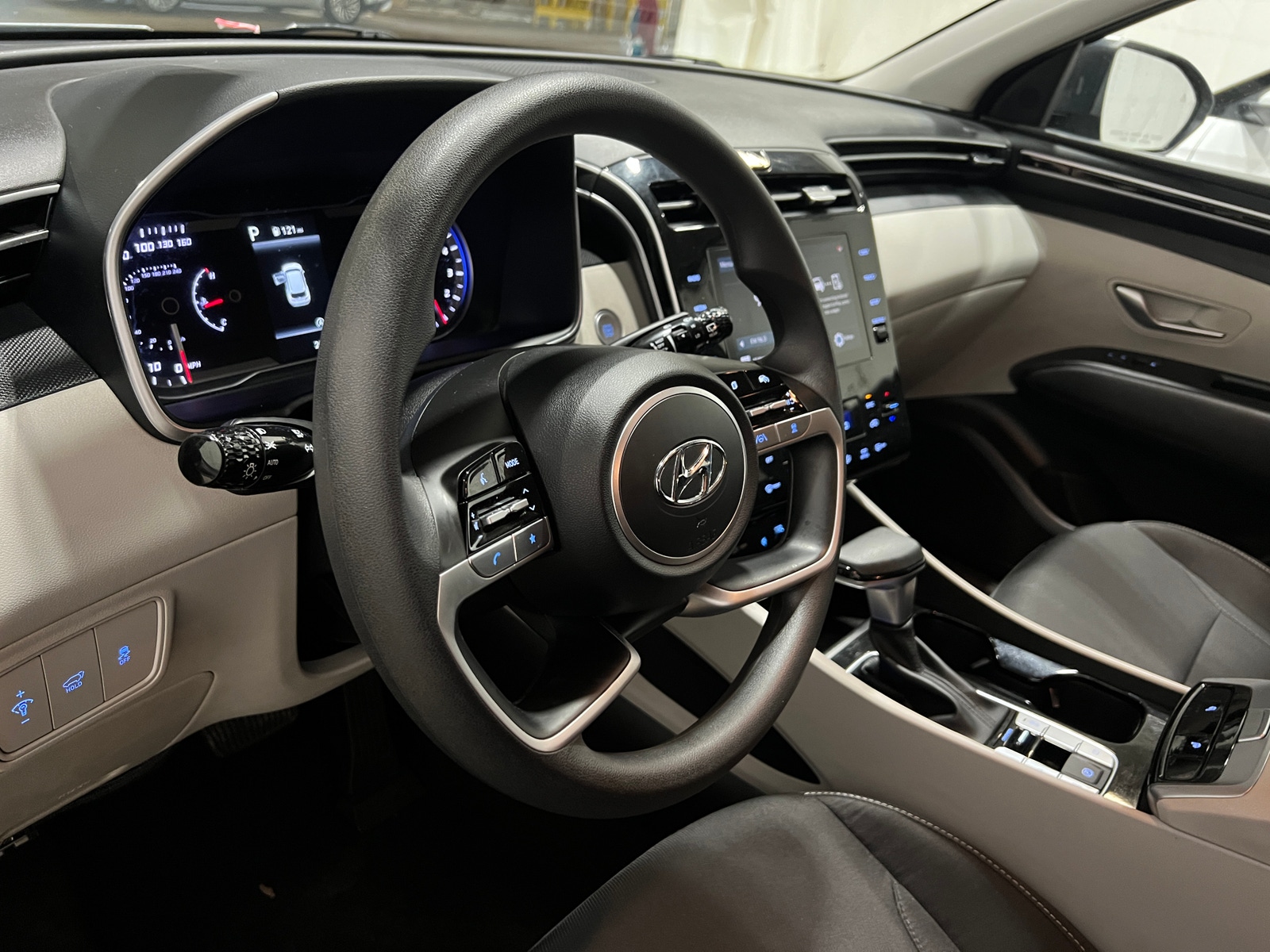 Thumbnail: 2024 Hyundai Tucson - 5