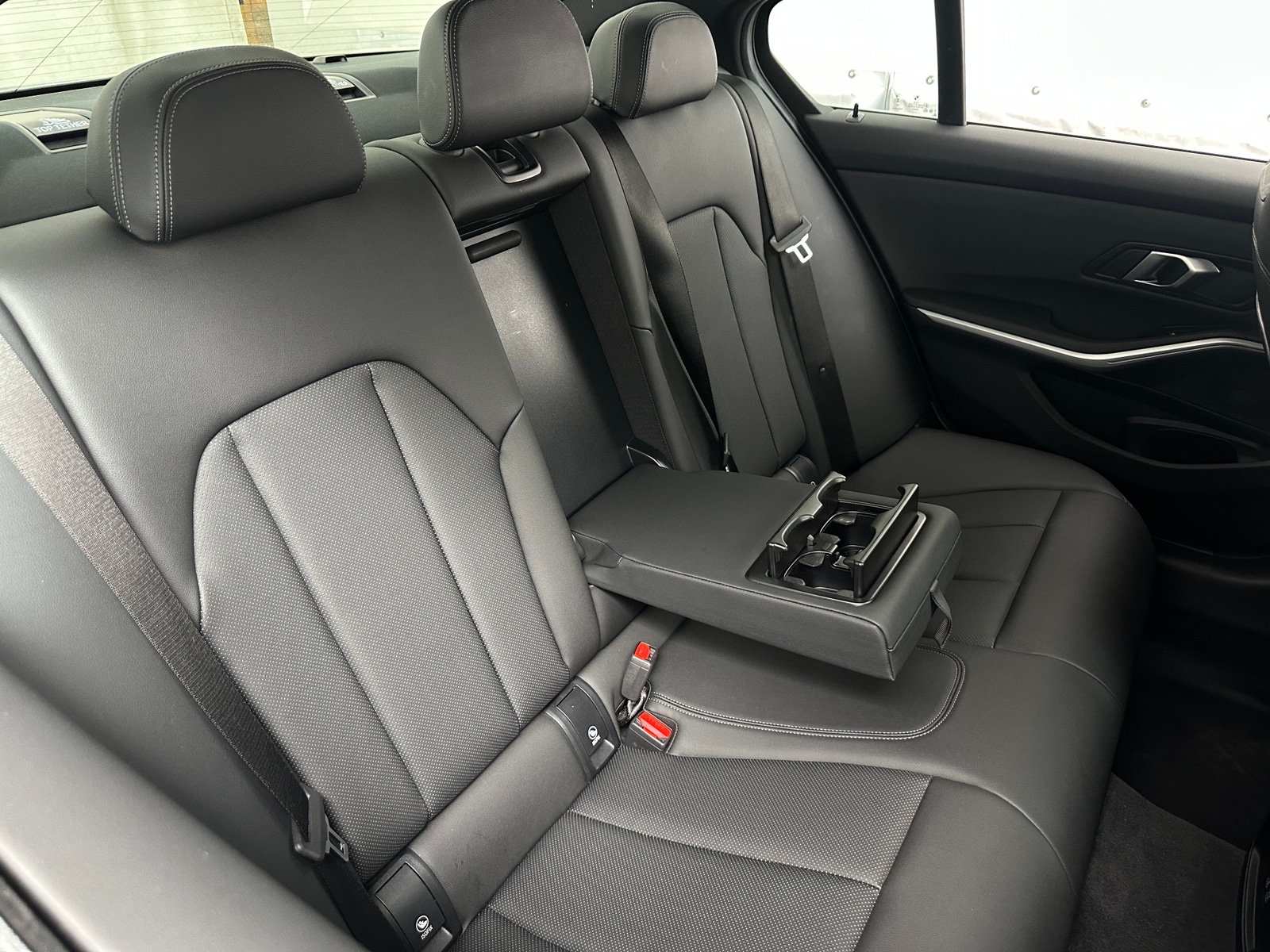 Thumbnail: 2025 BMW 3 Series - 5