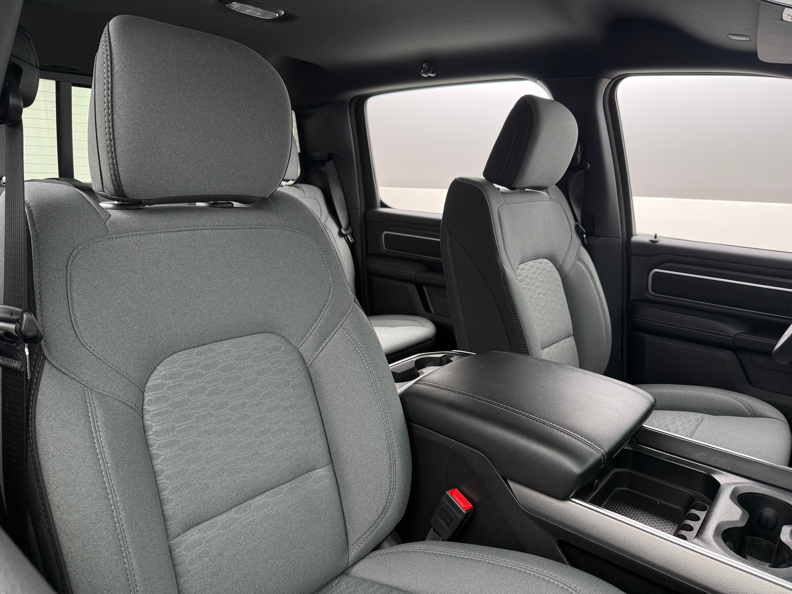 Thumbnail: 2025 RAM 1500 - 2