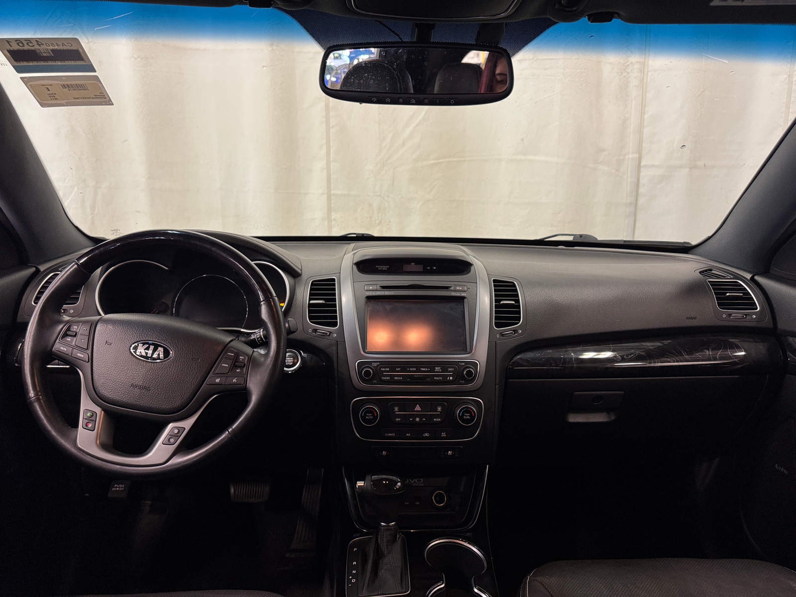 Thumbnail: 2014 Kia Sorento - 2