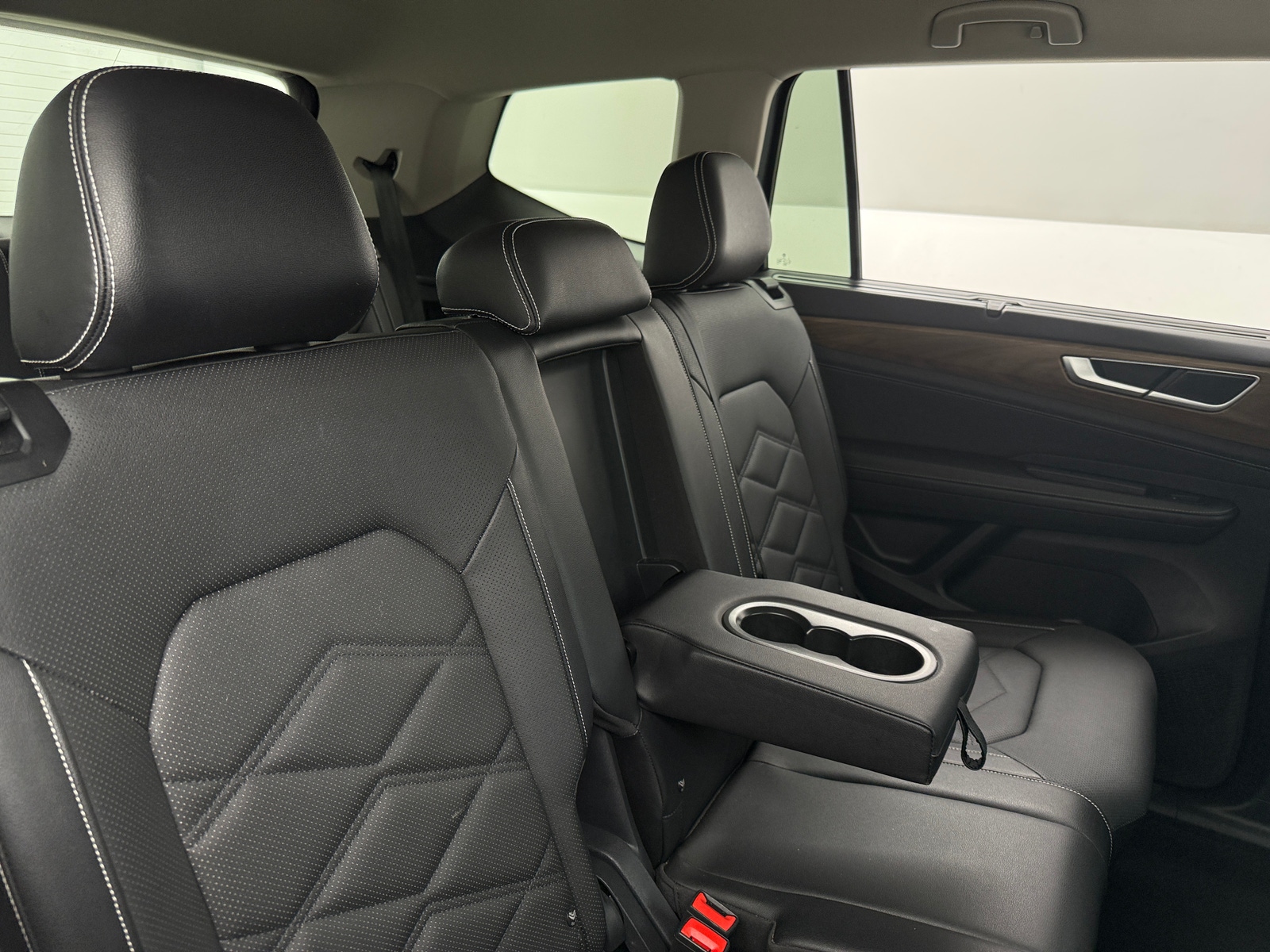 Thumbnail: 2025 Volkswagen Atlas - 5