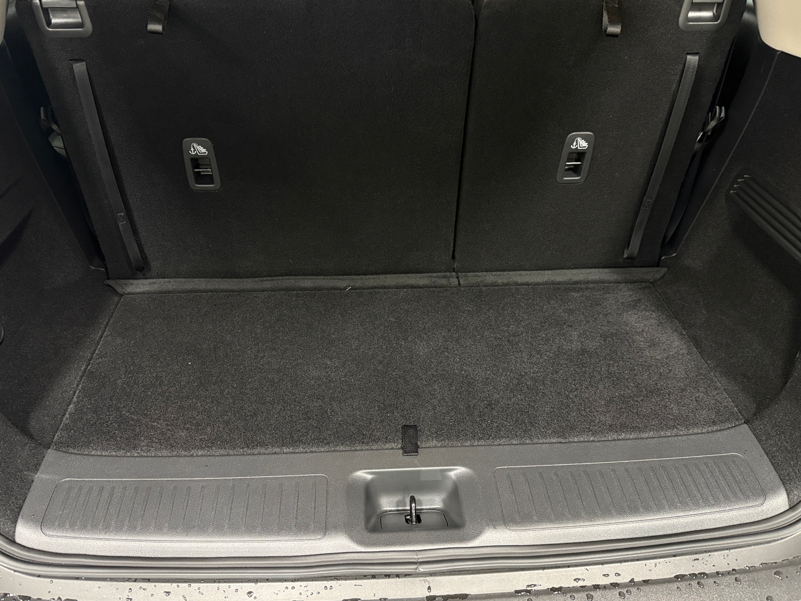 Thumbnail: 2025 INFINITI QX60 - 6