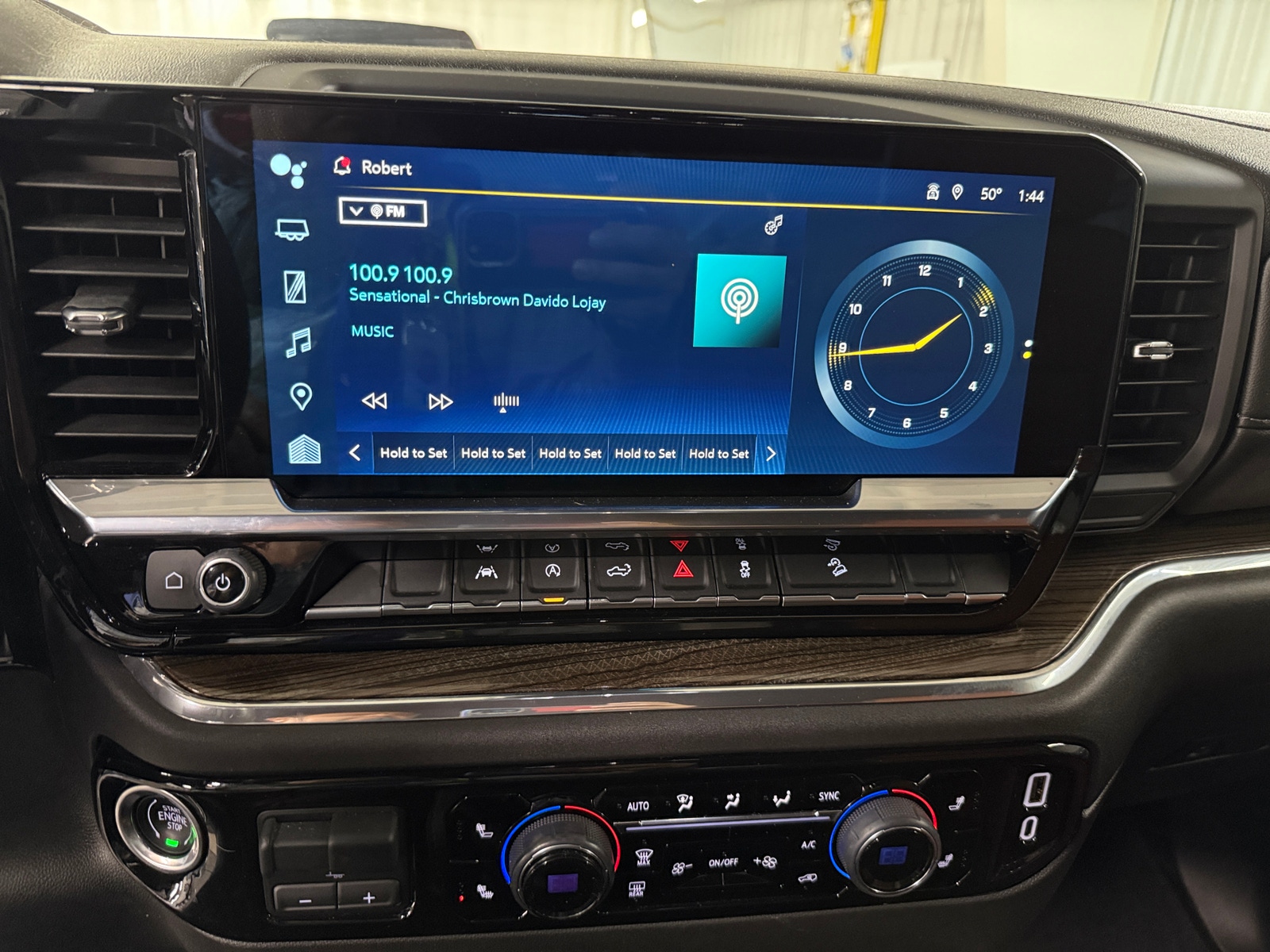 Thumbnail: 2023 Chevrolet Silverado 1500 - 4