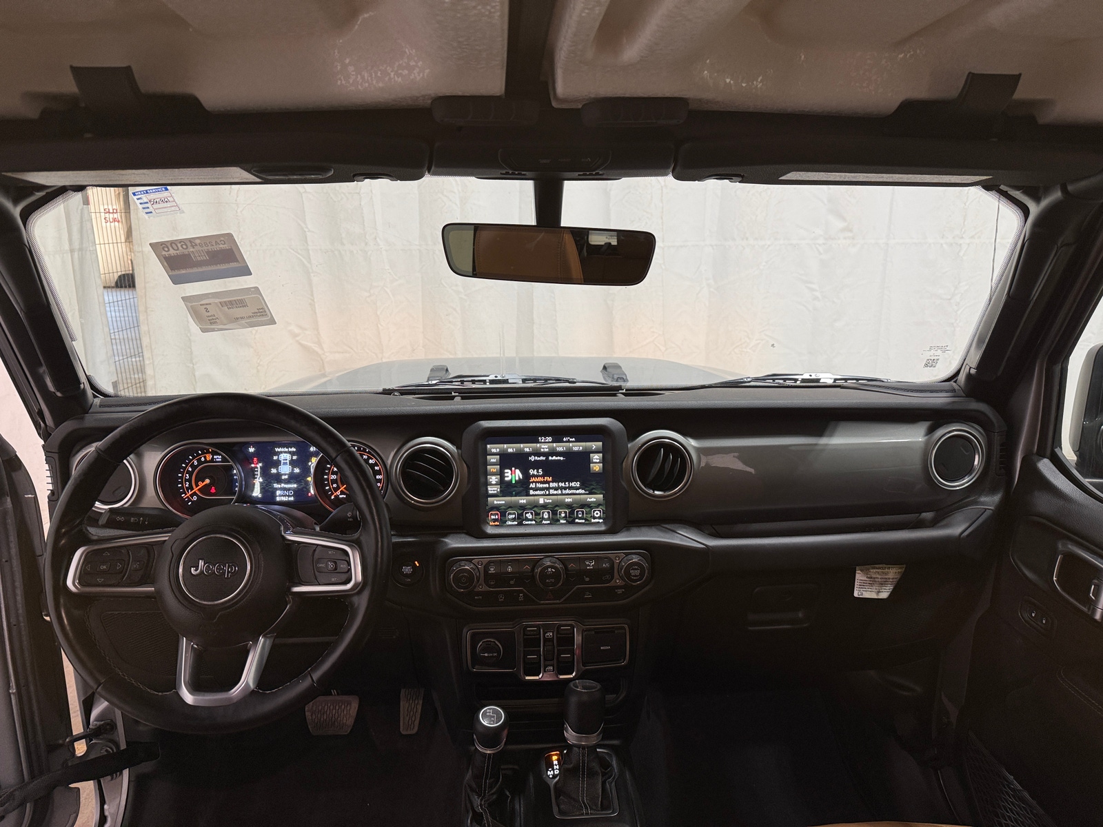 Thumbnail: 2020 Jeep Gladiator - 3