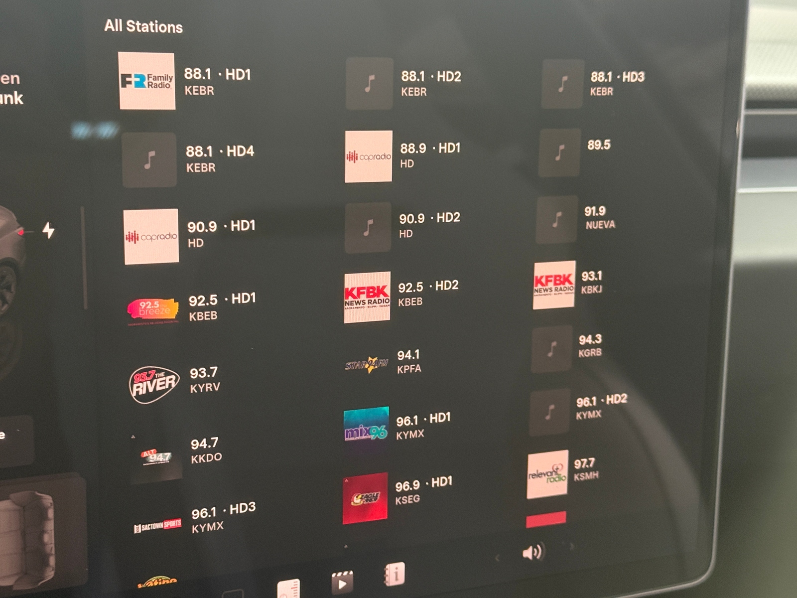 Thumbnail: 2025 Tesla Model 3 - 3