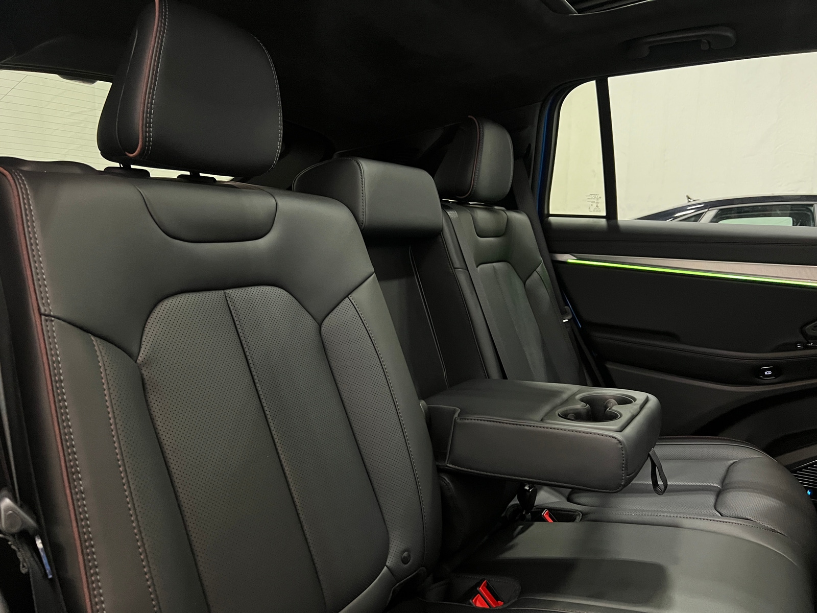 Thumbnail: 2025 Jeep Wagoneer S - 5