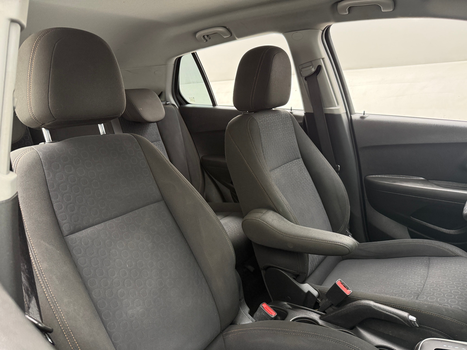 Thumbnail: 2020 Chevrolet Trax - 2