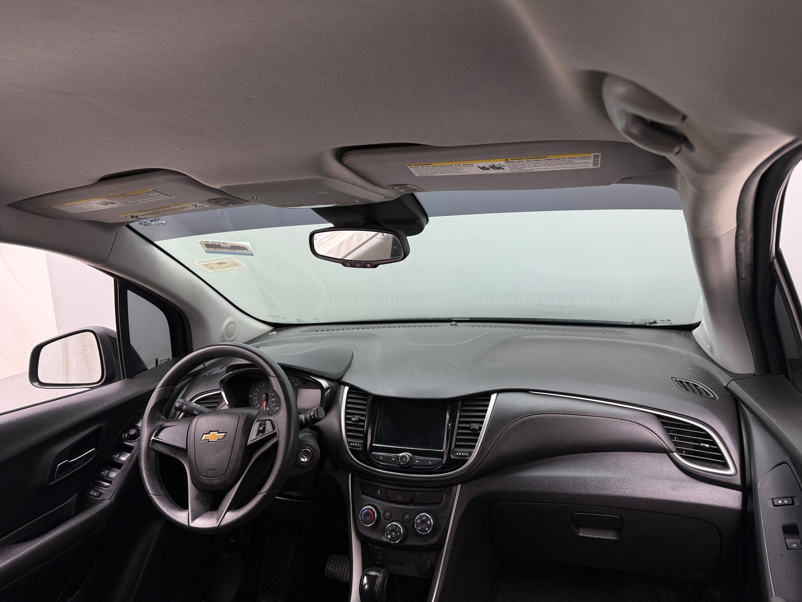 Thumbnail: 2020 Chevrolet Trax - 3