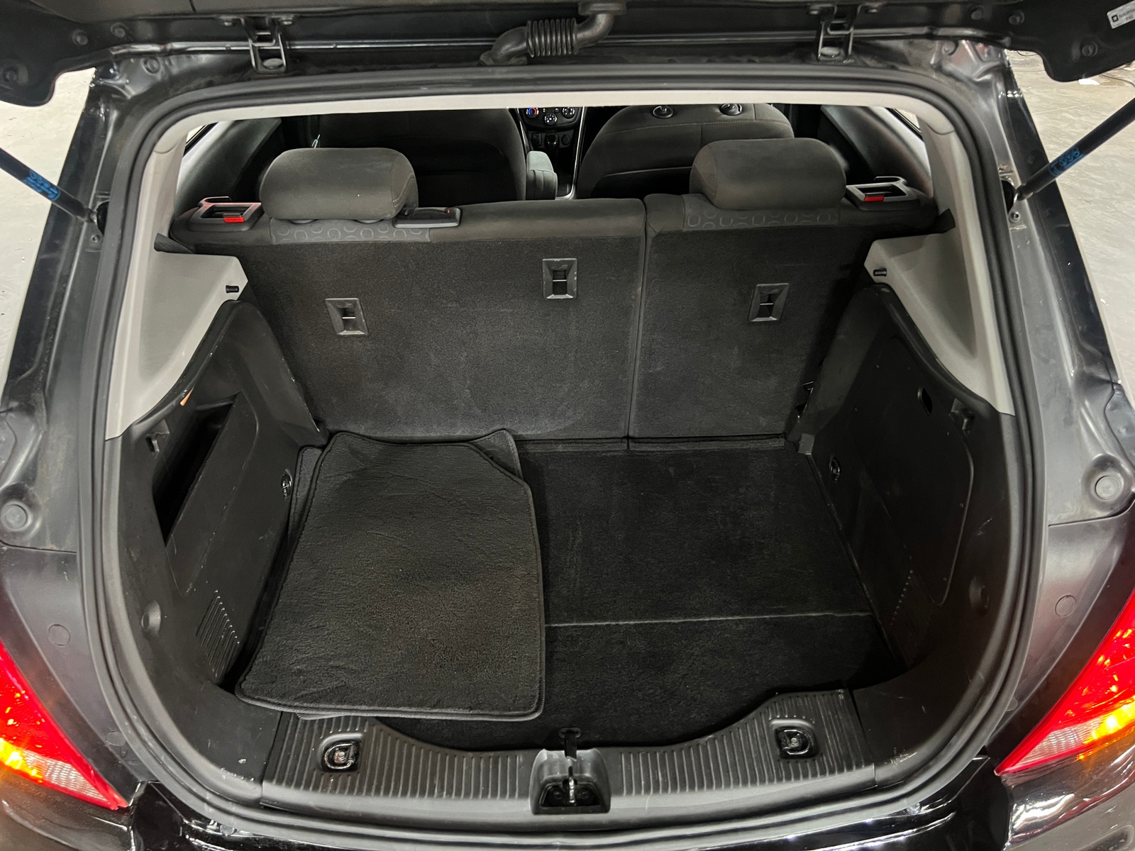 Thumbnail: 2020 Chevrolet Trax - 7