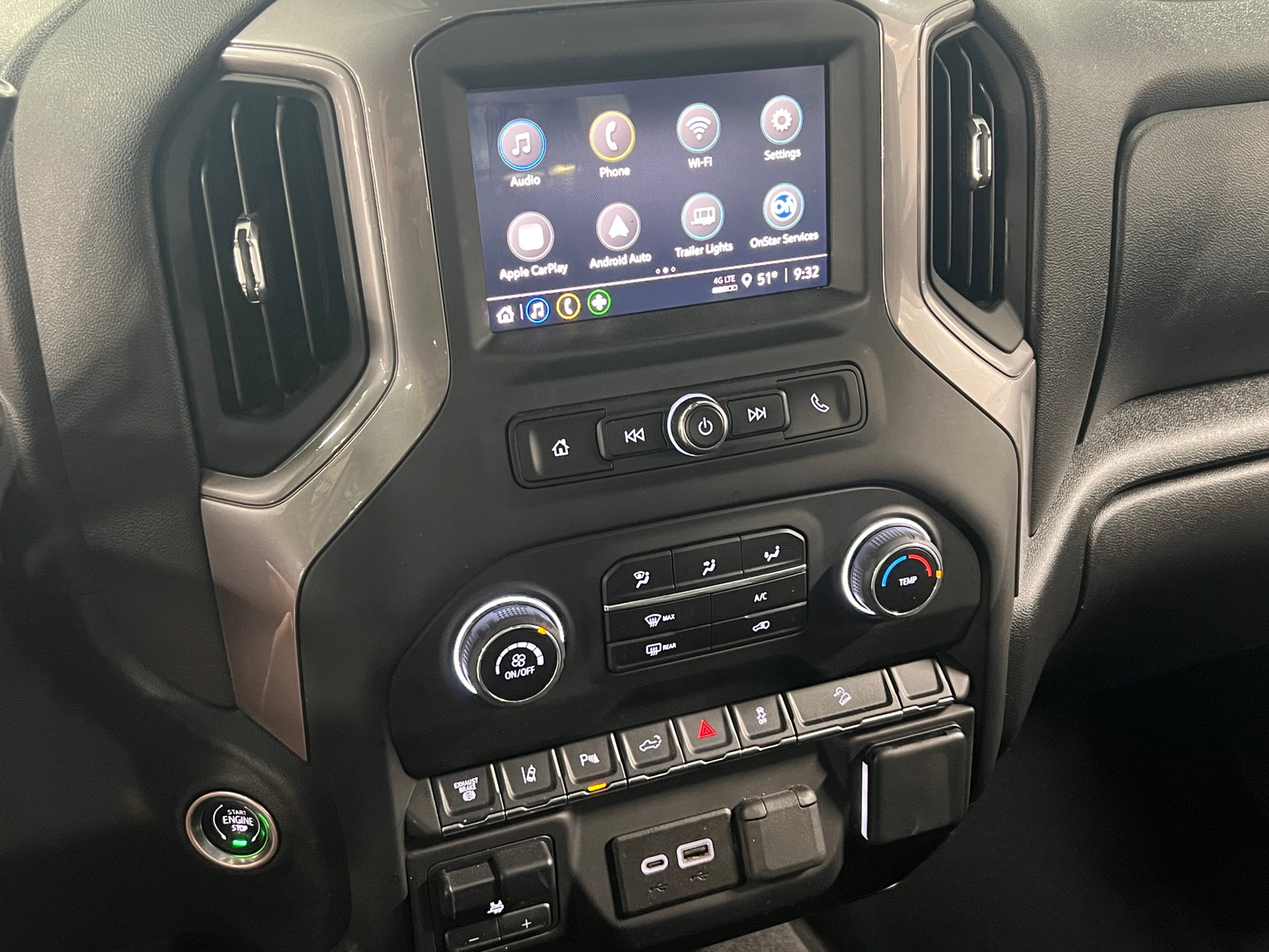Thumbnail: 2024 Chevrolet Silverado 2500 - 4