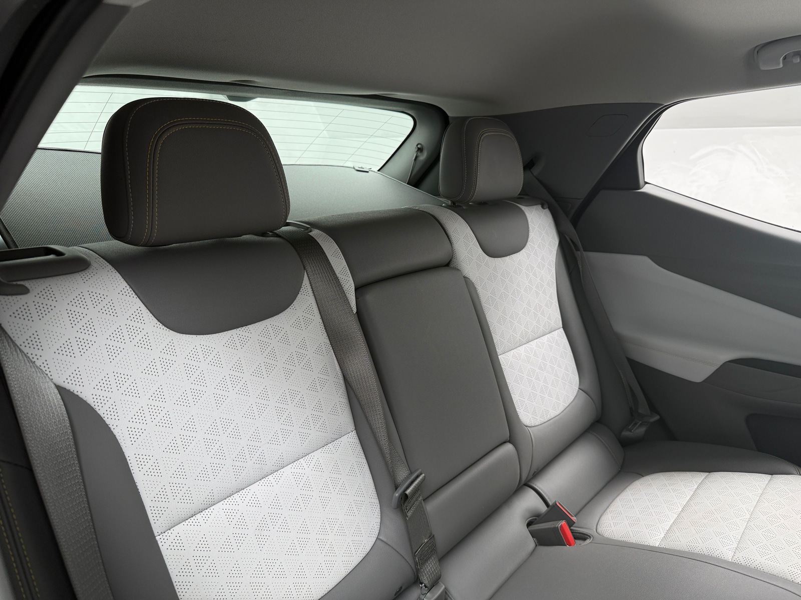 Thumbnail: 2023 Chevrolet Bolt EUV - 5